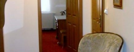 Golden Golem hotel - ubytování Praha -romantický apartmán - Rodinný hotel v Praze 8 (Březiněves) - GOLDEN GOLEM Hotel