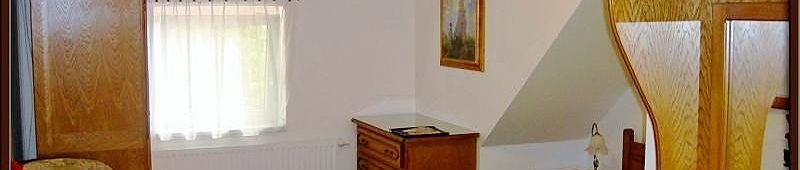 Golden Golem hotel - ubytování Praha -romantický apartmán - Rodinný hotel v Praze 8 (Březiněves) - GOLDEN GOLEM Hotel