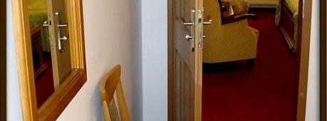 Golden Golem hotel - ubytování Praha -romantický apartmán - Rodinný hotel v Praze 8 (Březiněves) - GOLDEN GOLEM Hotel