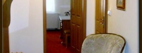 Golden Golem hotel - ubytování Praha -romantický apartmán - Rodinný hotel v Praze 8 (Březiněves) - GOLDEN GOLEM Hotel
