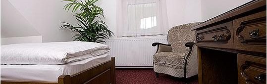 Un hotel familiar en Praga 8 (Březiněves) - GOLEM HOTEL ORO