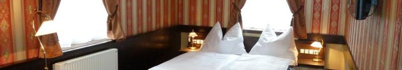 HOTEL BERG – ubytování v romantickém hotelu na břehu Máchova jezera