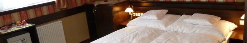 HOTEL BERG – ubytování v romantickém hotelu na břehu Máchova jezera