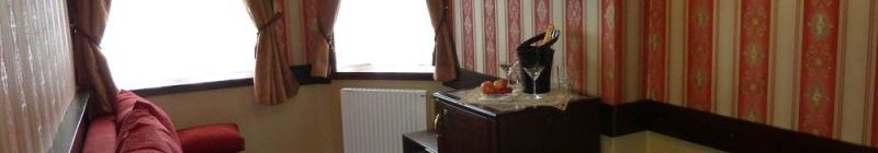 HOTEL BERG – ubytování v romantickém hotelu na břehu Máchova jezera