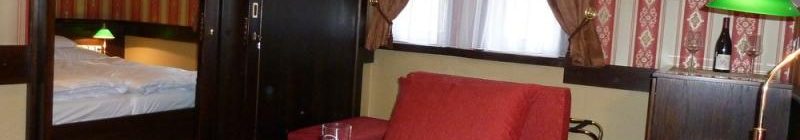 HOTEL BERG – ubytování v romantickém hotelu na břehu Máchova jezera