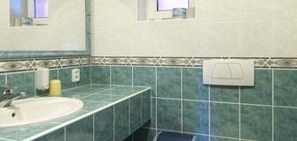 Badezimmer - Penzion Uko - Bedrichov im Isergebirge