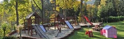 Speeltuin op het huis - Penzion Uko - Bedrichov in IJzergebergte