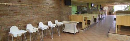 Feeding chair and playpen mesh restaurant - Penzion Uko - Bedrichov in Jizera Mountains