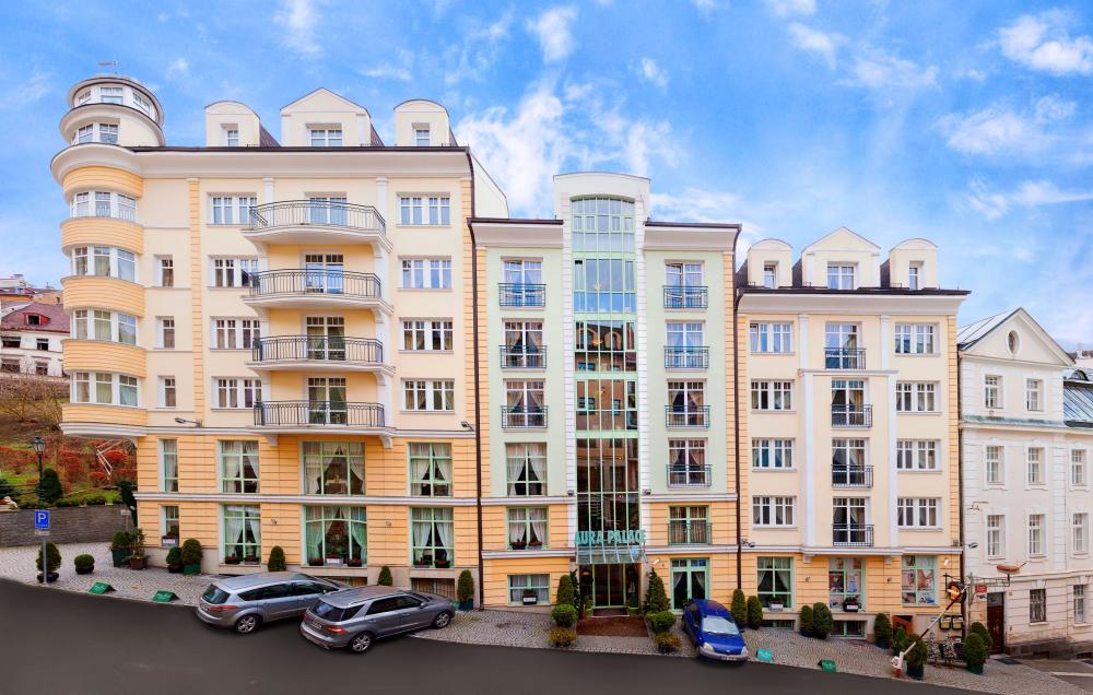 KARLSBAD GRANDE MADONNA (Aura Palace)