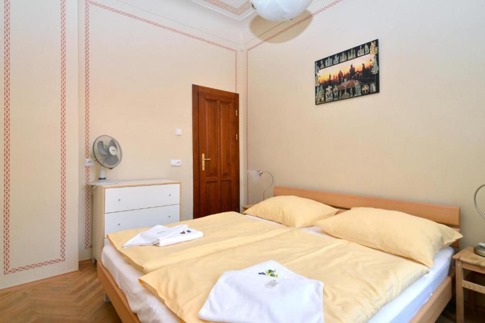 Apartmány VIII. Karlova 32