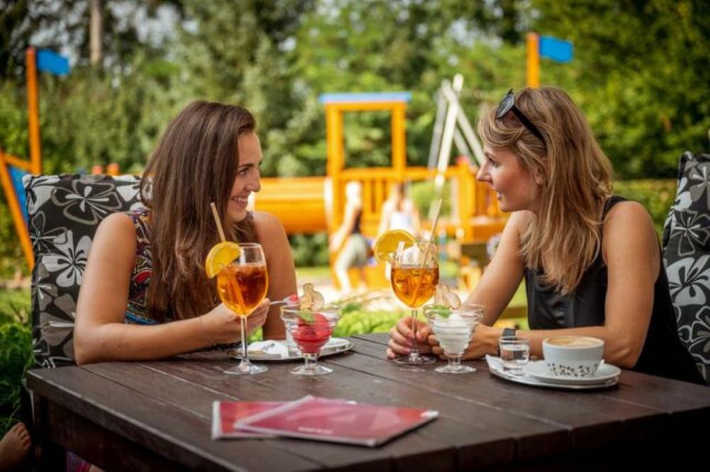 Dámská jízda na dvě noci, pokoj delux