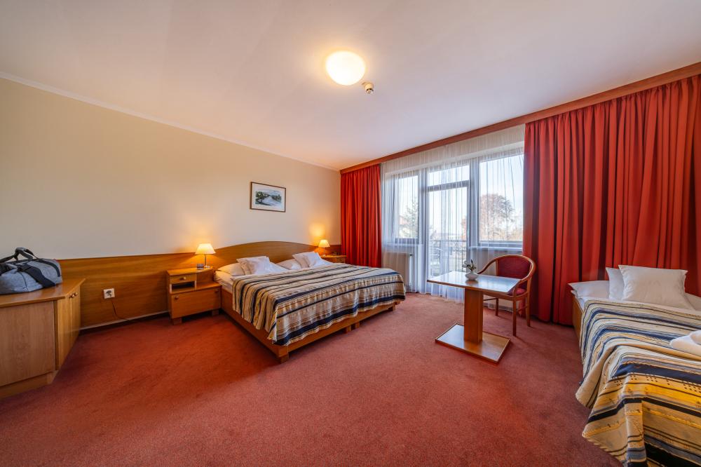 Třílůžkový pokoj