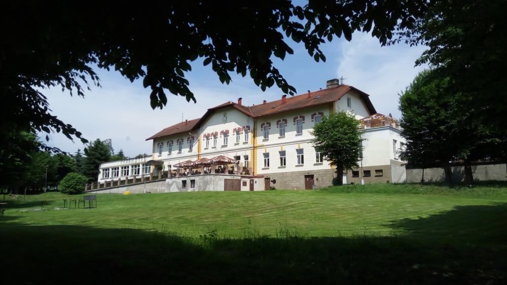 Parkhotel Český Šternberk