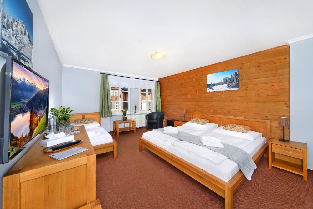 Třílůžkový pokoj Superior 24 m2