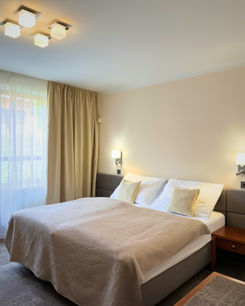 Dvoulůžkový pokoj s přistýlkou a terasou