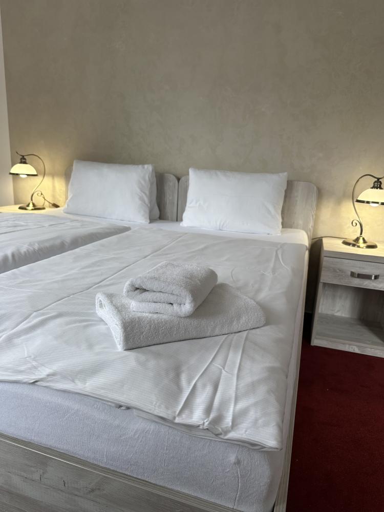 Dvoulůžkový pokoj STANDARD