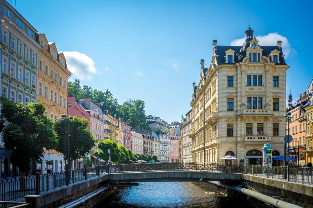 A long weekend full of flavors and relaxation, within reach of the Karlovy Vary colonnades