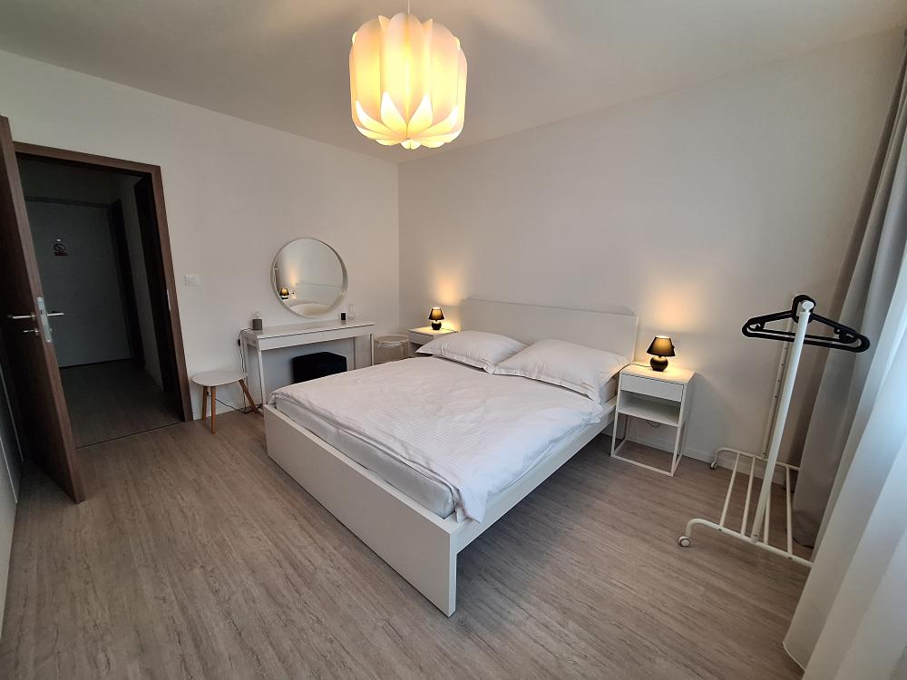 Entrez apartments Mlynská Bašta - Košice Old Center (Kasárenské námestie 1, Košice) Apartmán s balkónom