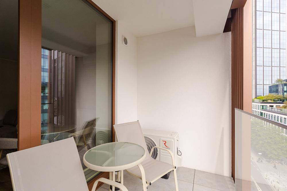 Apartament Warszawa Chmielna 81