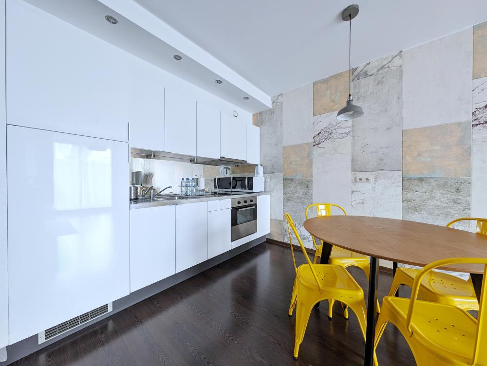 Superior z balkonem i klimatyzacją