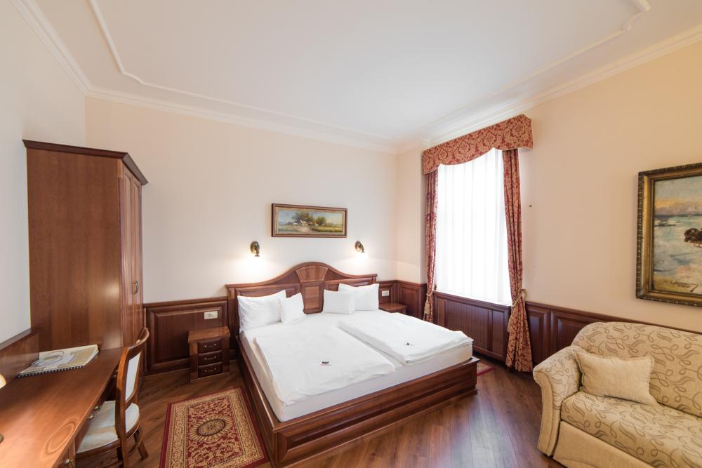 Deluxe franciaágyas pótágy