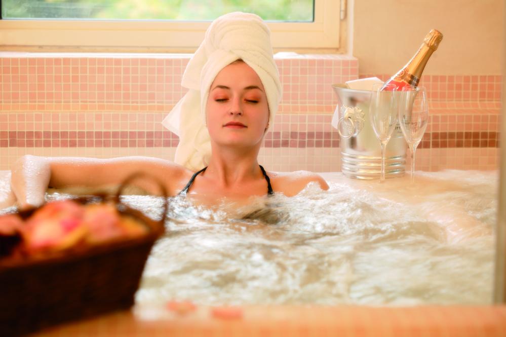 Romantický pobyt s polopenzí a 3 wellness procedurami (od 2 nocí)