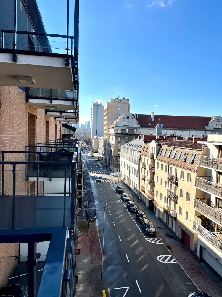 Studio Okrzei Manufaktura Praga (47)