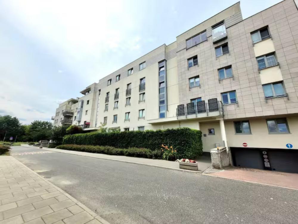 Warsaw Kabaty Prime Apartment