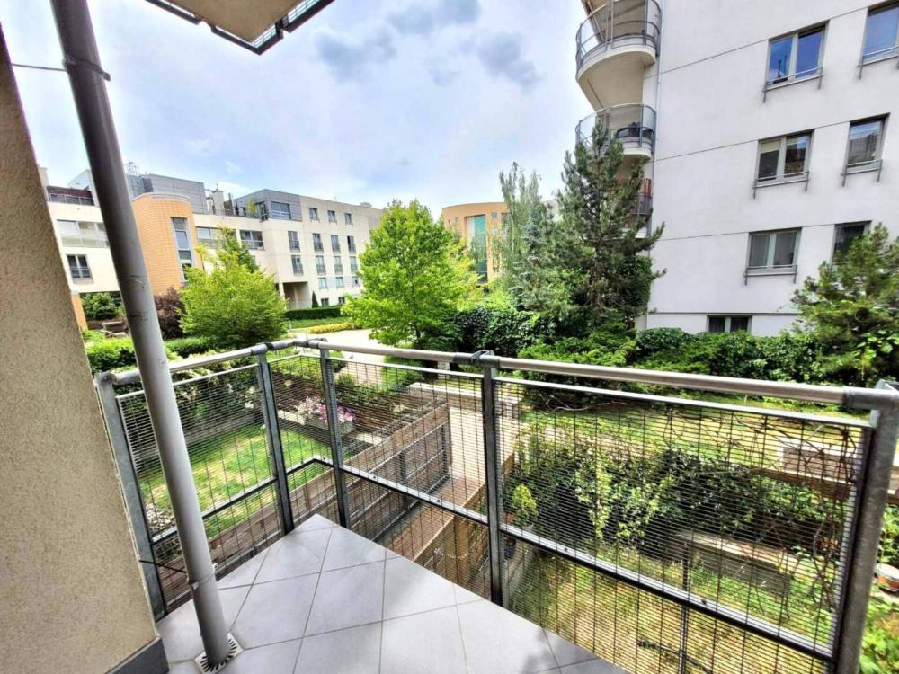 Warsaw Kabaty Prime Apartment
