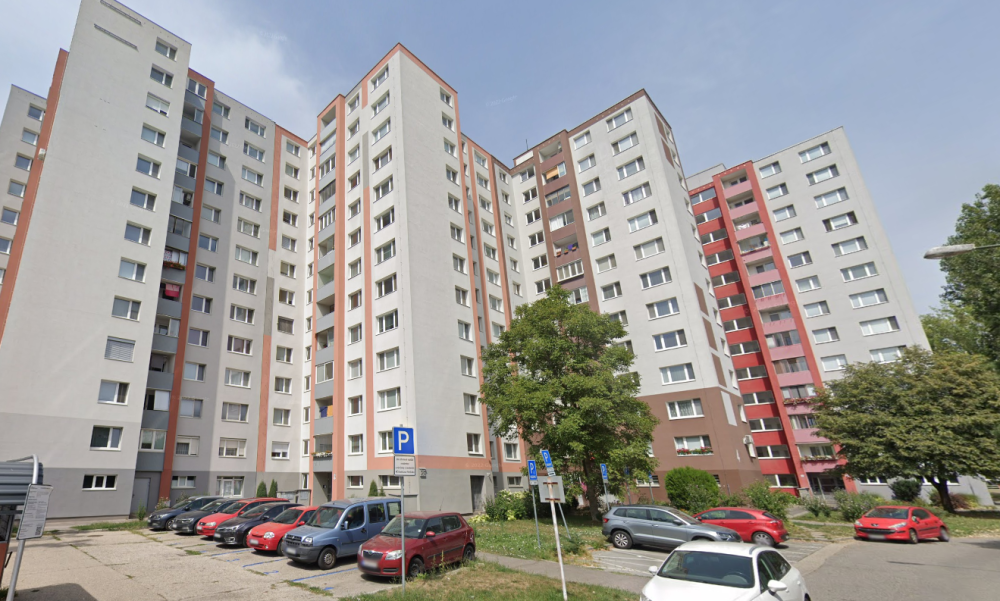 Air conditioned 3 room apartment, near Technopol