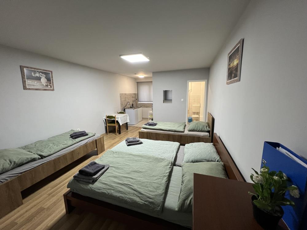 Apartment 5