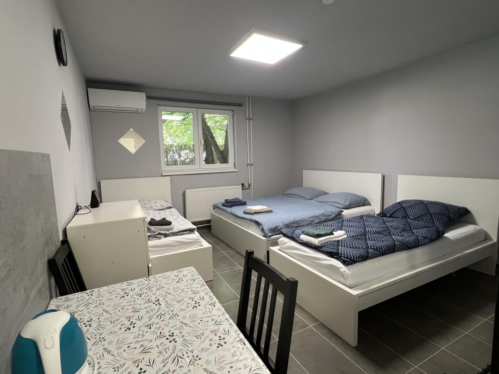Apartment 9