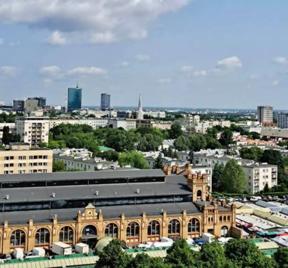 City Centre top floor Apartment