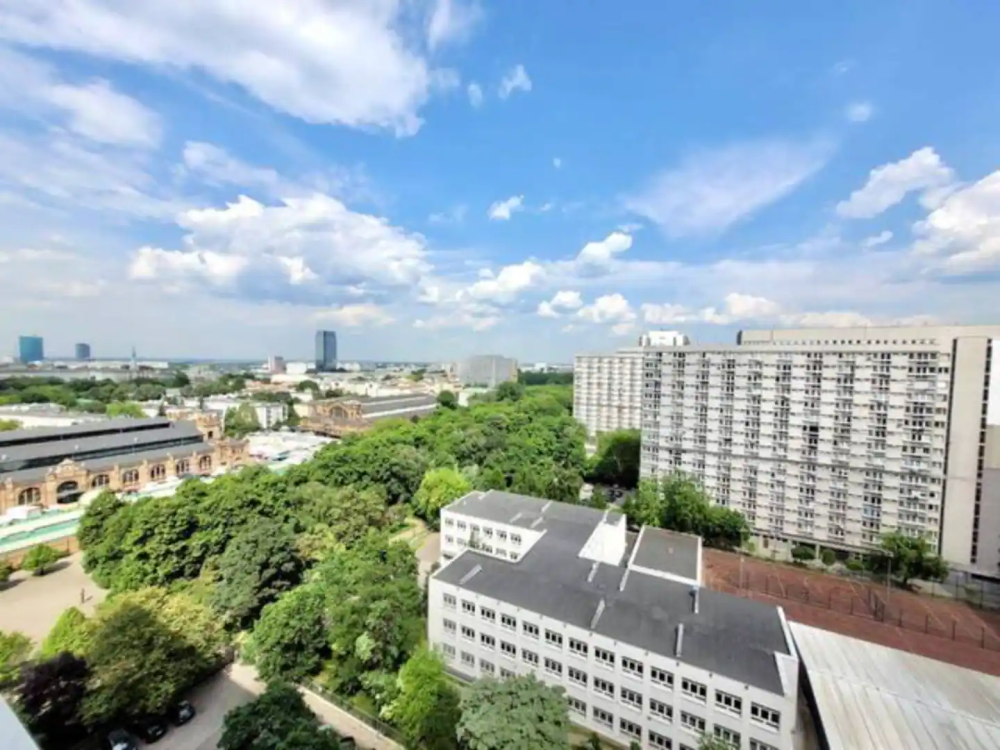 City Centre top floor Apartment