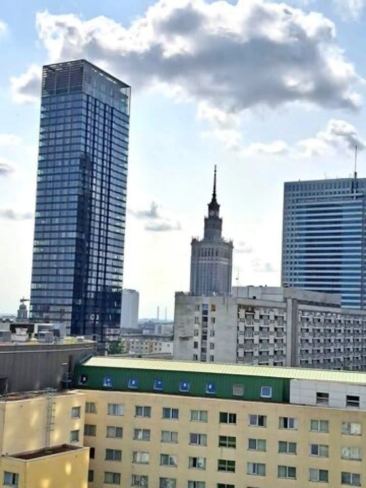 City Centre top floor Apartment
