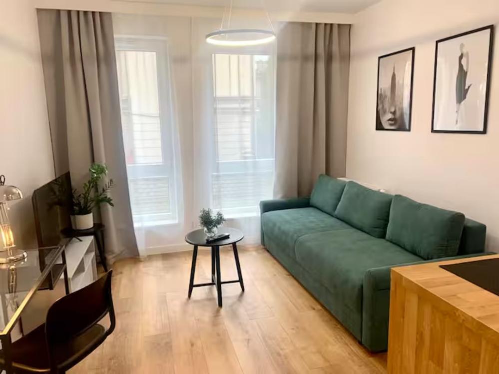 B26 Platon Prime Apartment