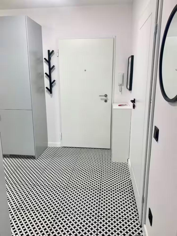 B26 Platon Prime Apartment