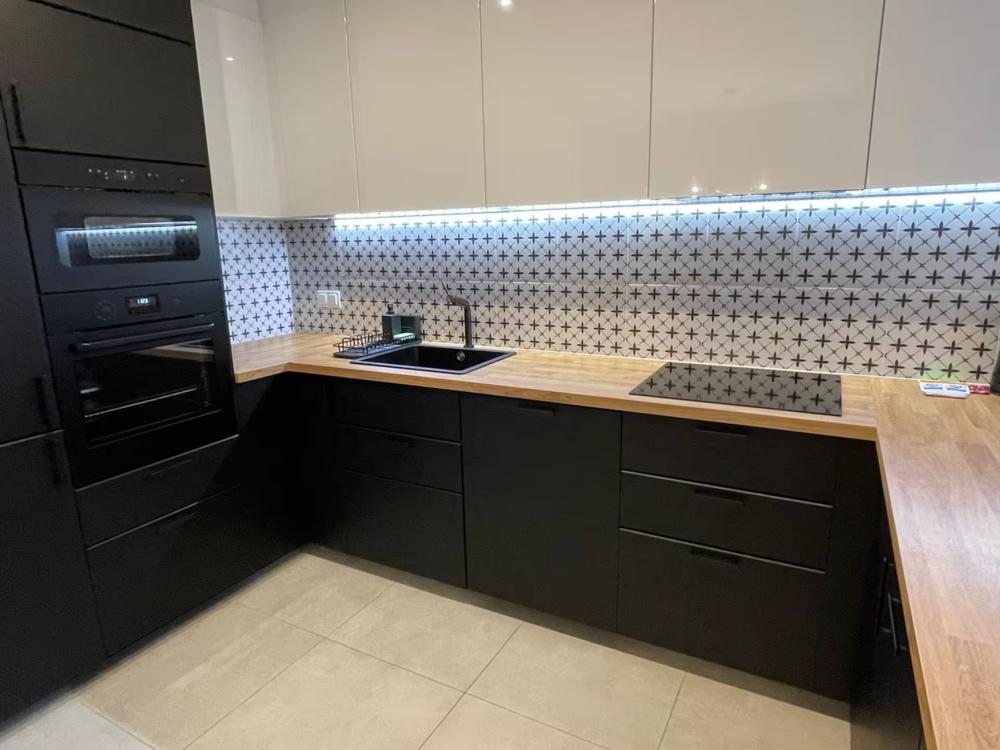 Apartment Wola Tower