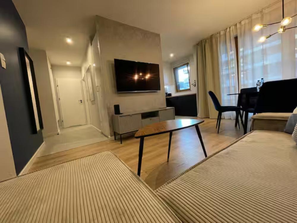 Apartment Wola Tower