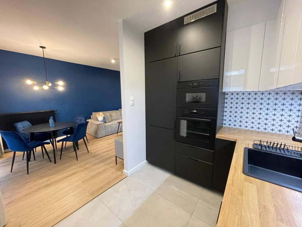 Apartment Wola Tower