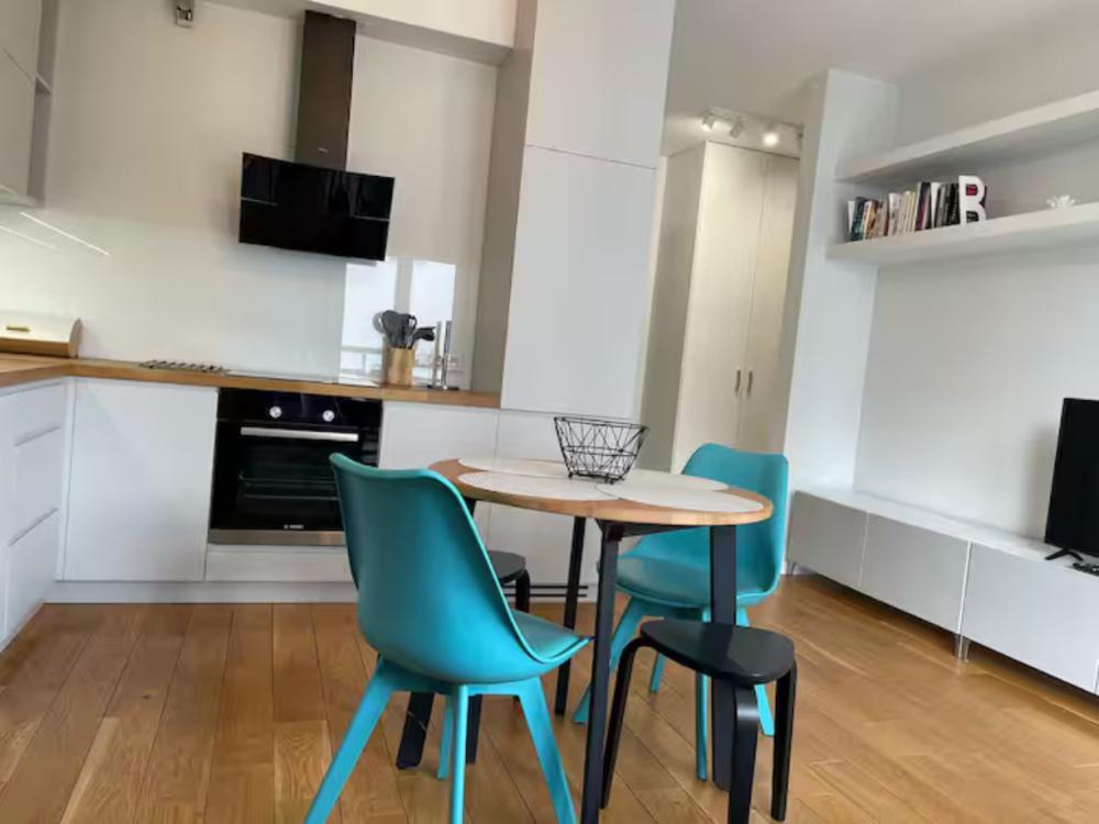 Cybernetyki Prime Apartment