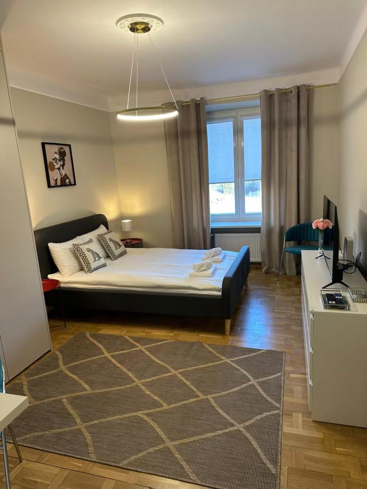 Boczna Charming Studio