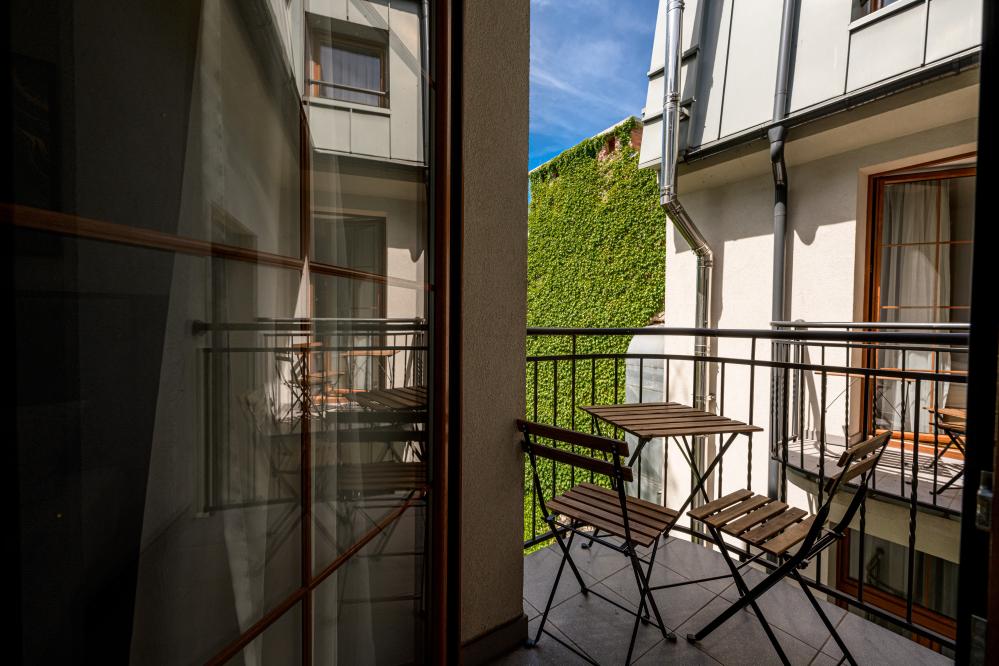 Studio z balkonem /tarasem KARMELICKA