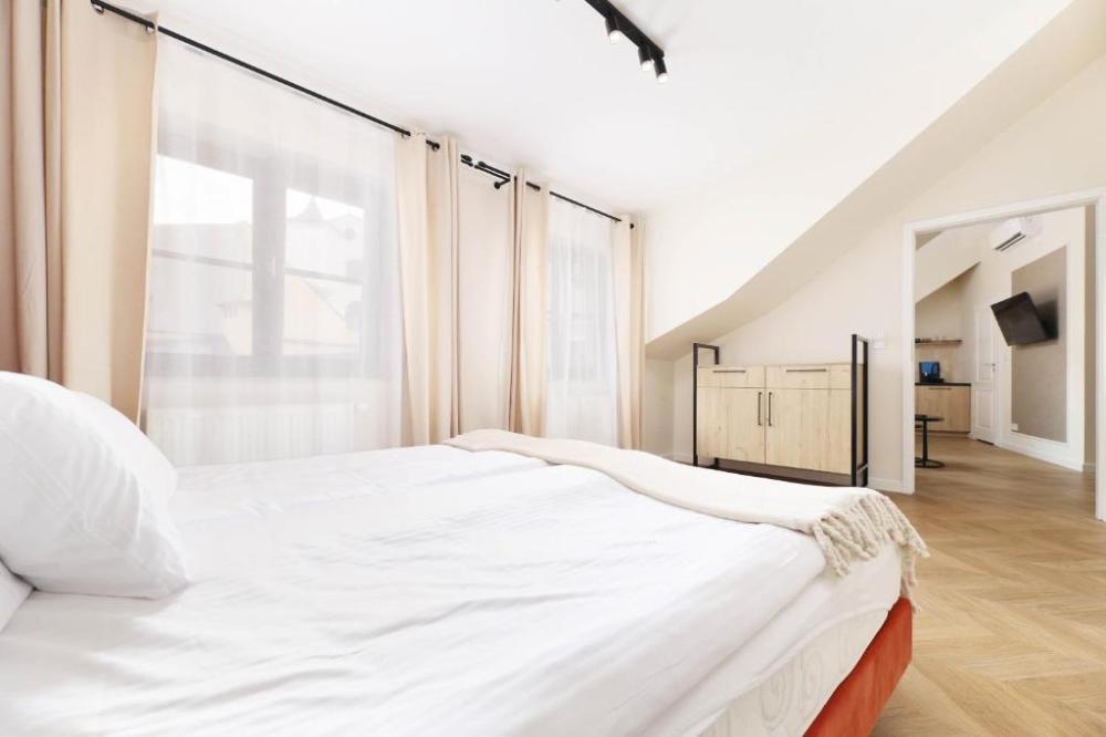 Apartament Bracka 4/6