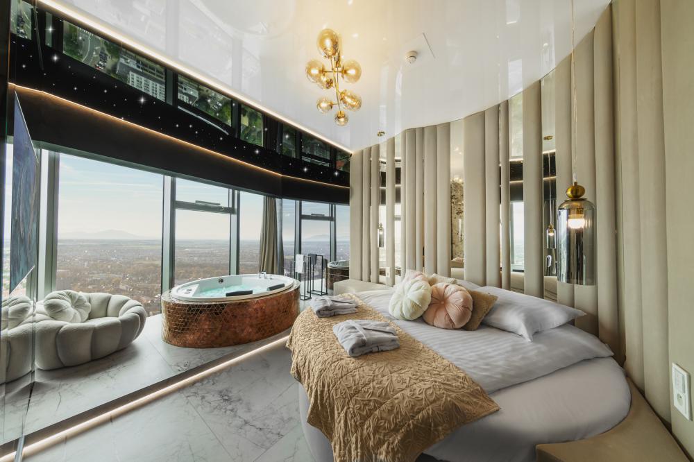 Präsidentenapartment mit Whirlpool 