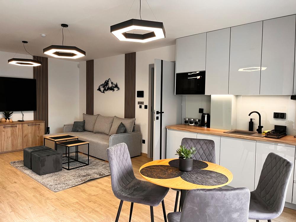 Apartament 4 osobowy widok ze wspólnego tarasu na Pieniny