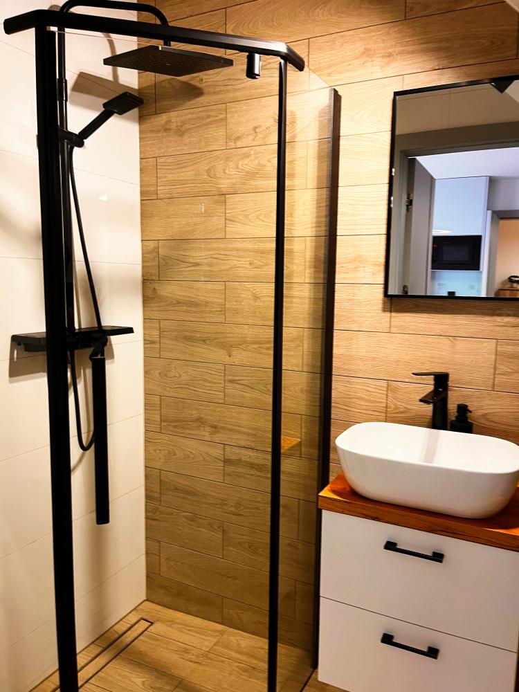 Apartament 4 osobowy widok ze wspólnego tarasu na Pieniny