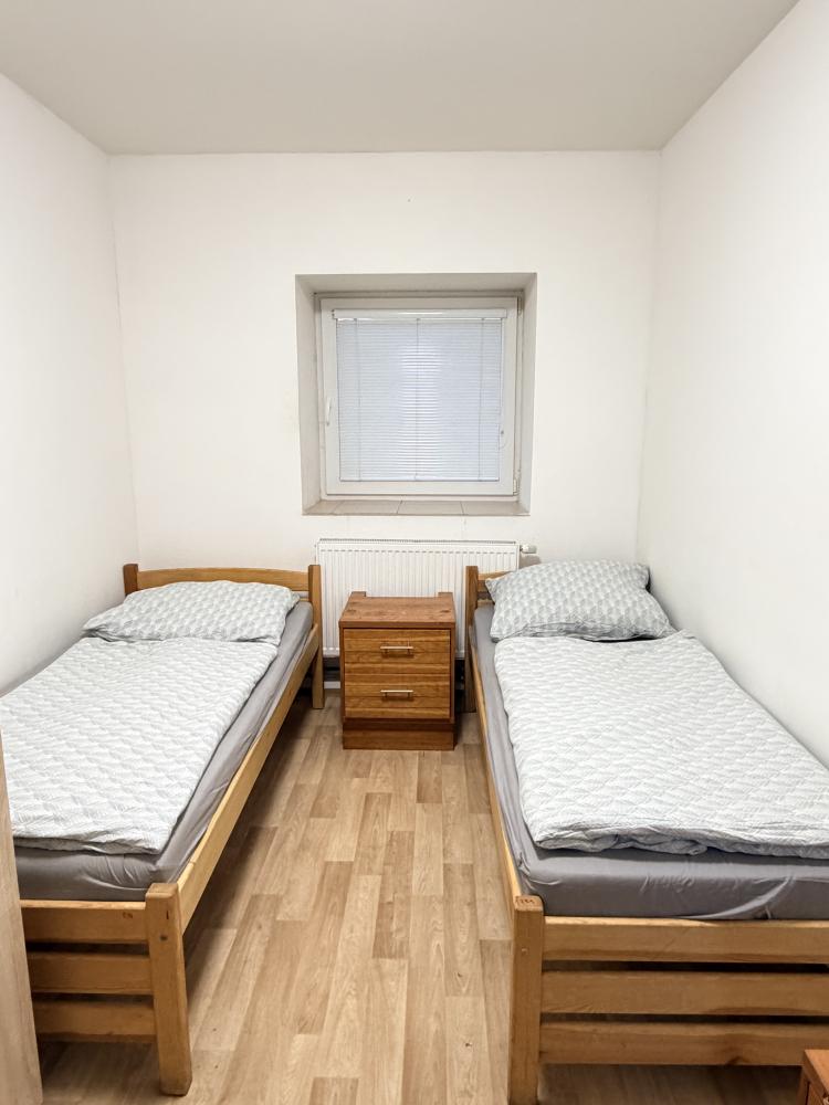 Sleep & Go Czech Republic - Praha 5 Dvoulůžkový pokoj se sdílenou koupelnou