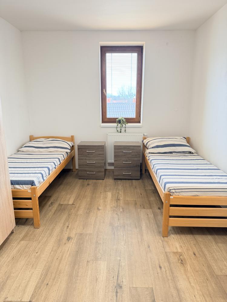 Sleep & Go Czech Republic - Mořina Dvoulůžkový pokoj s oddělenými postelemi a sdílenou koupelnou