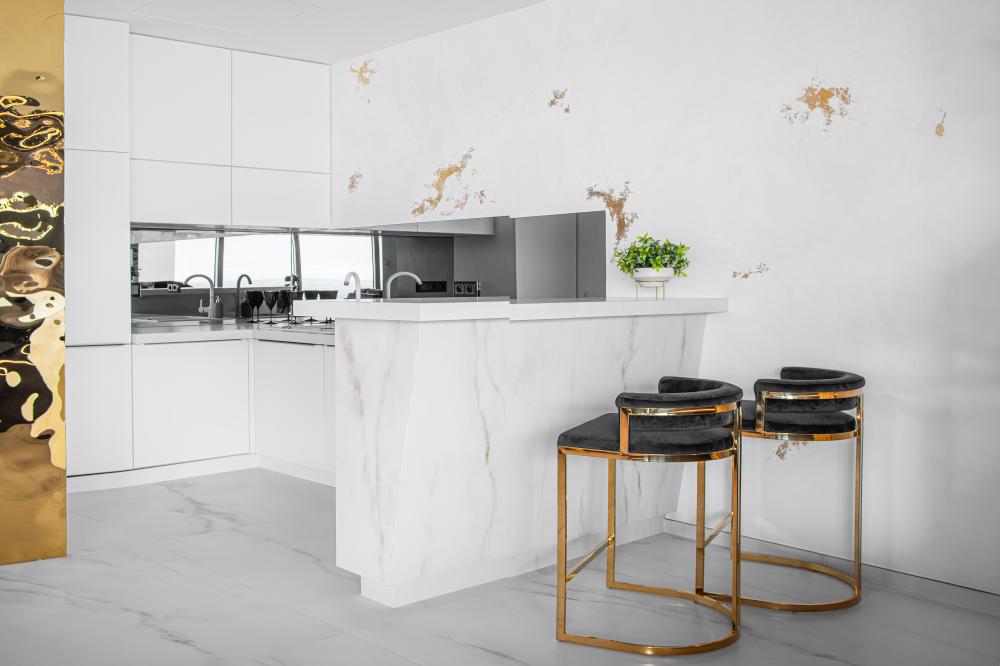 Apartament Deluxe z Jakuzzi i Sauną